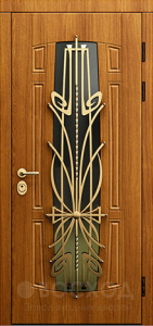 Фото стальная дверь Дверь с ковкой №9 с отделкой Массив дуба